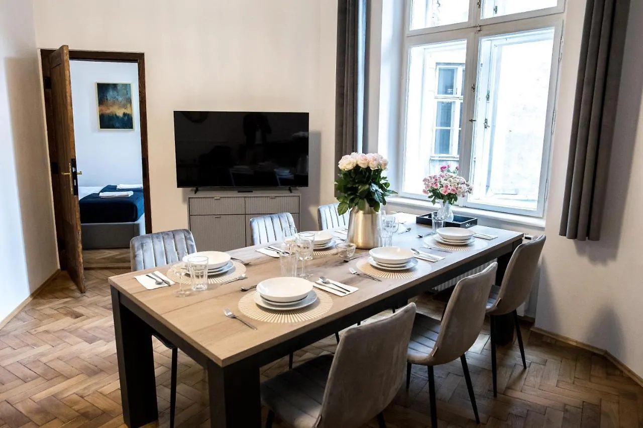 Cracwow K8 No.1 Apartment Krakow